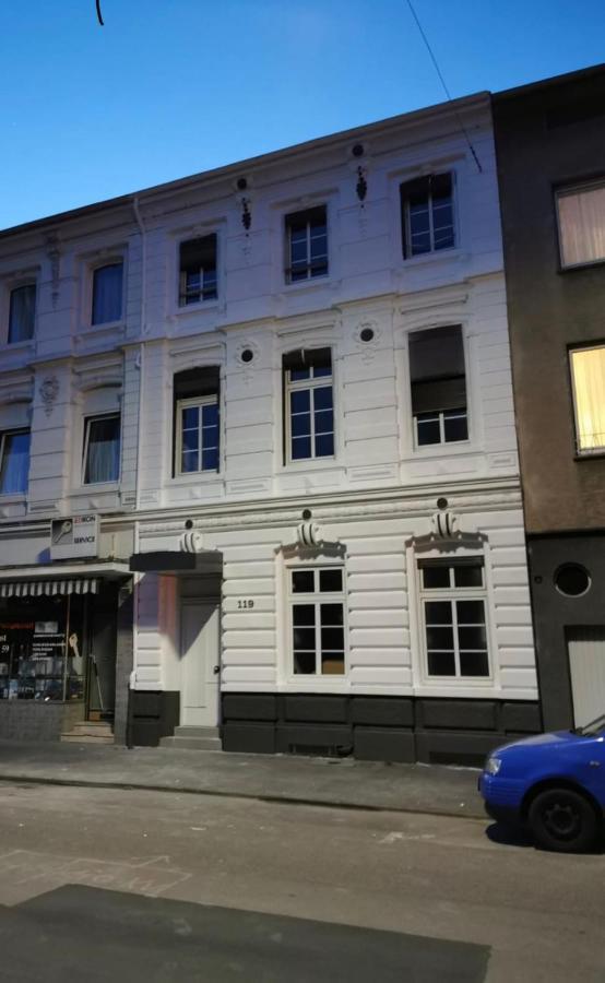 Traumhaftes 1-Zi Apartment Mit Gartennutzung Naehe Krefeld Hbf Exterior foto
