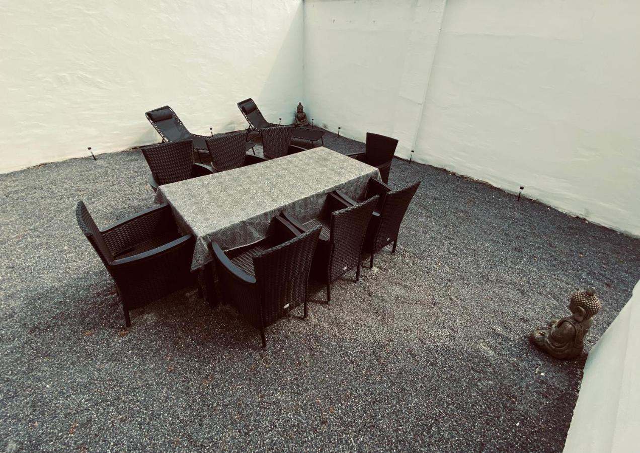 Traumhaftes 1-Zi Apartment Mit Gartennutzung Naehe Krefeld Hbf Exterior foto