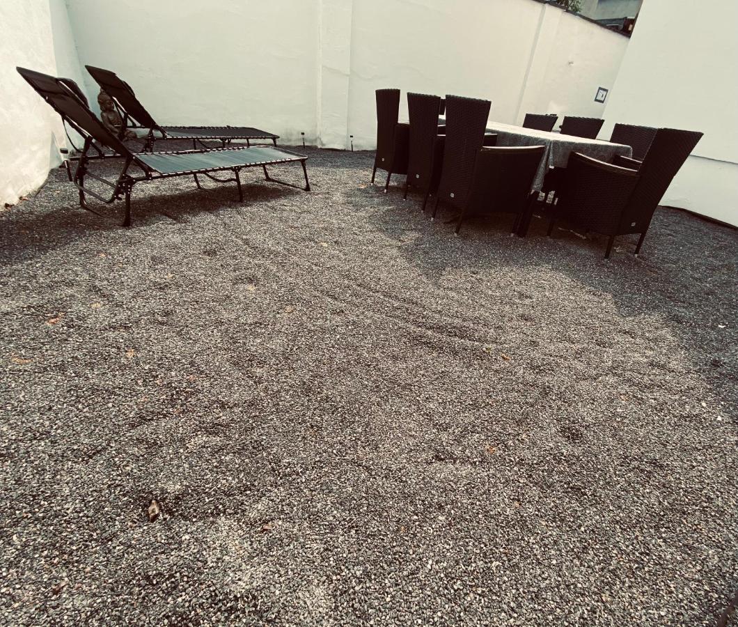 Traumhaftes 1-Zi Apartment Mit Gartennutzung Naehe Krefeld Hbf Exterior foto